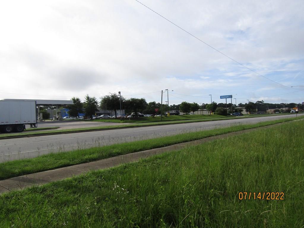 Listing Photo 922618
